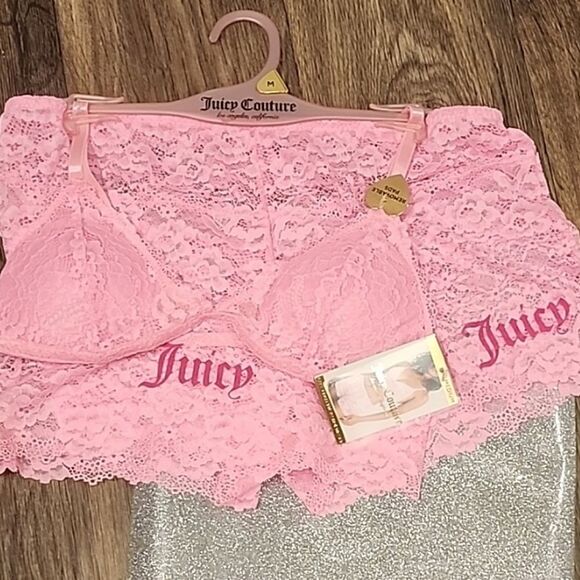 Juicy Couture Lace Bralette & Shortie Set - Picture 3 of 6